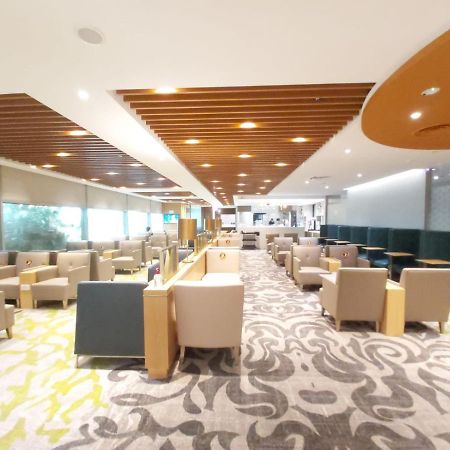 Ambassador Transit Lounge Terminal 3 Otel Singapur Dış mekan fotoğraf