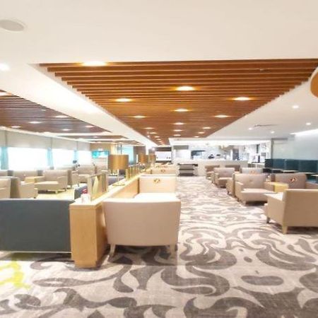 Ambassador Transit Lounge Terminal 3 Otel Singapur Dış mekan fotoğraf